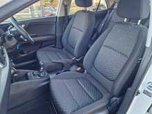 Kia Rio 1 