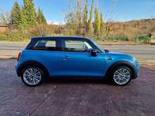 MINI Hatch Cooper 