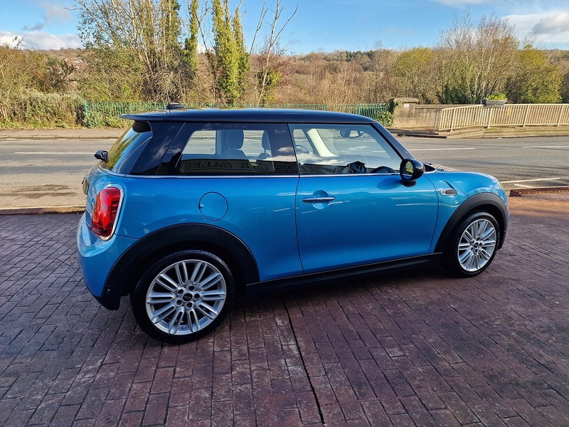 MINI 1.5 Cooper Hatchback 3dr Petrol Manual Euro 6 (s/s) (136 ps)