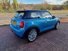 MINI Hatch Cooper 