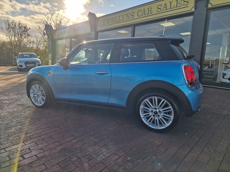MINI 1.5 Cooper Hatchback 3dr Petrol Manual Euro 6 (s/s) (136 ps)