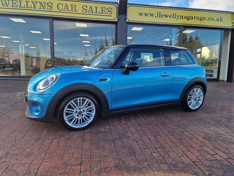 MINI 1.5 Cooper Hatchback 3dr Petrol Manual Euro 6 (s/s) (136 ps)