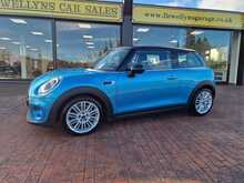MINI Hatch Cooper 