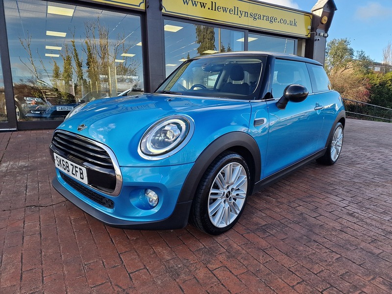 MINI 1.5 Cooper Hatchback 3dr Petrol Manual Euro 6 (s/s) (136 ps)