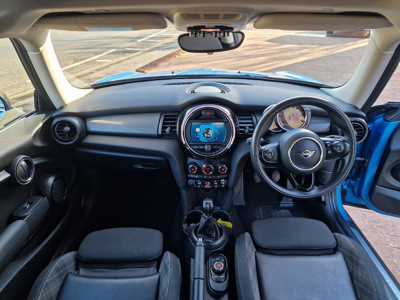 MINI 1.5 Cooper Hatchback 3dr Petrol Manual Euro 6 (s/s) (136 ps)
