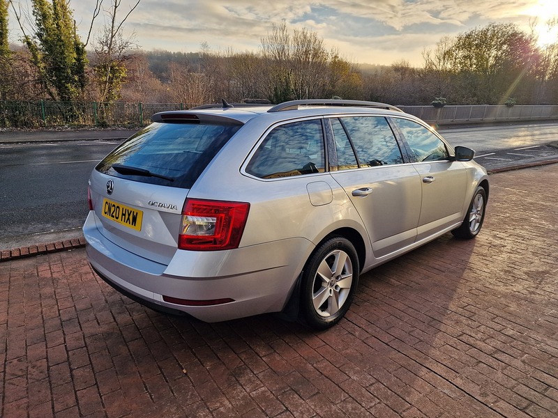 Skoda 1.6 TDI SE Technology Estate 5dr Diesel Manual Euro 6 (s/s) (115 ps)