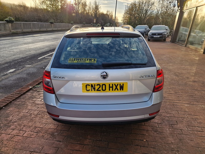 Skoda 1.6 TDI SE Technology Estate 5dr Diesel Manual Euro 6 (s/s) (115 ps)