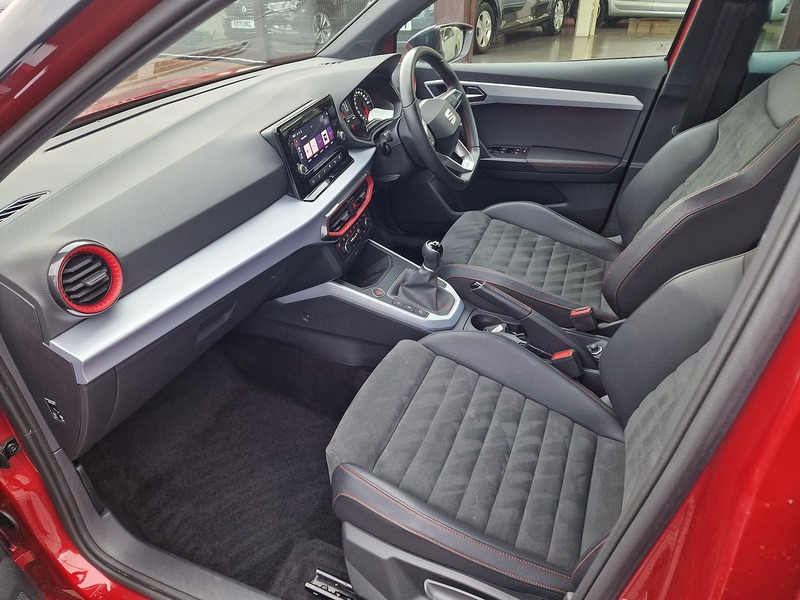 SEAT 1.0 TSI FR Edition SUV 5dr Petrol Manual Euro 6 (s/s) (110 ps)