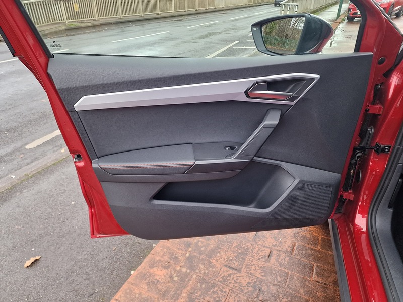 SEAT 1.0 TSI FR Edition SUV 5dr Petrol Manual Euro 6 (s/s) (110 ps)