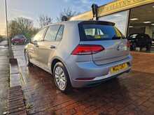 Volkswagen Golf TDI S 