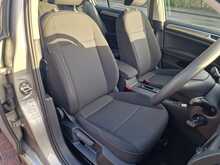 Volkswagen Golf TDI S 