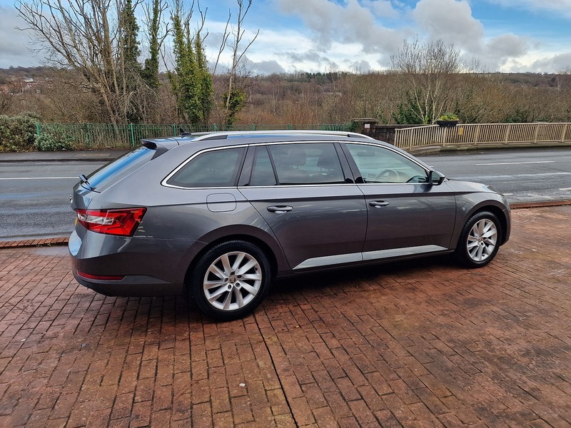 Skoda 2.0 TDI SE Technology Estate 5dr Diesel DSG Euro 6 (s/s) (150 ps)