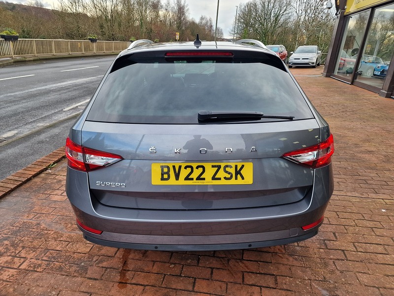 Skoda 2.0 TDI SE Technology Estate 5dr Diesel DSG Euro 6 (s/s) (150 ps)