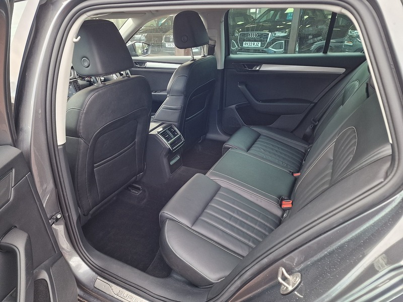 Skoda 2.0 TDI SE Technology Estate 5dr Diesel DSG Euro 6 (s/s) (150 ps)