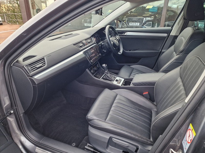 Skoda 2.0 TDI SE Technology Estate 5dr Diesel DSG Euro 6 (s/s) (150 ps)