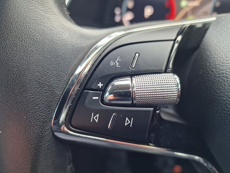 Skoda 2.0 TDI SE Technology Estate 5dr Diesel DSG Euro 6 (s/s) (150 ps)