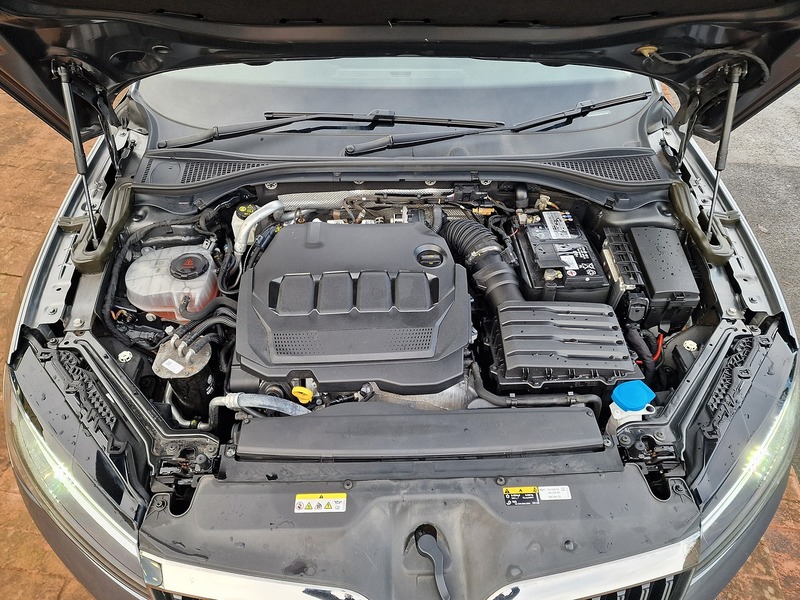 Skoda 2.0 TDI SE Technology Estate 5dr Diesel DSG Euro 6 (s/s) (150 ps)