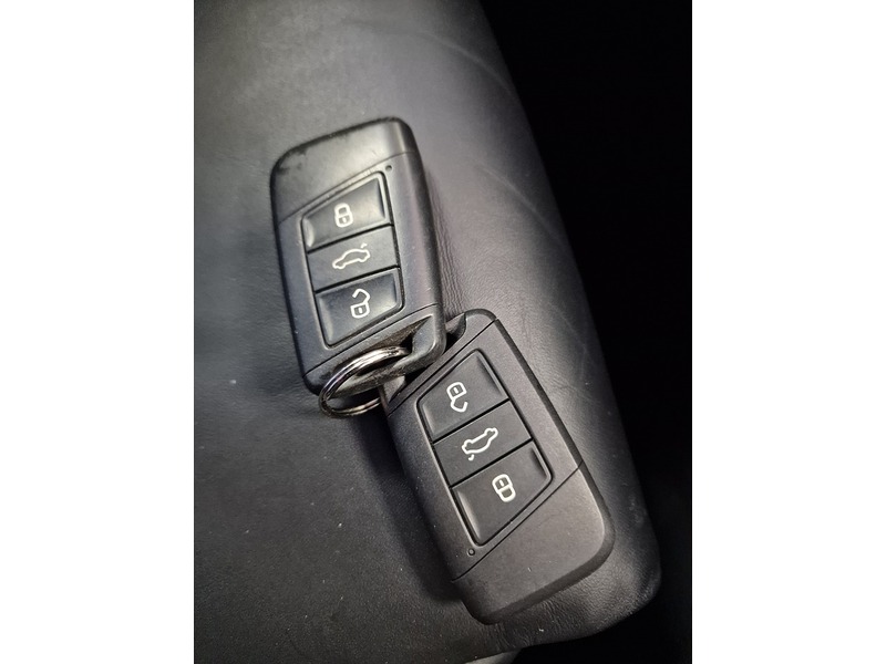 Skoda 2.0 TDI SE Technology Estate 5dr Diesel DSG Euro 6 (s/s) (150 ps)