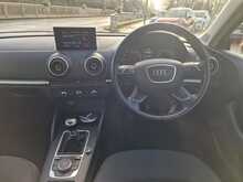 Audi A3 TFSI SE 