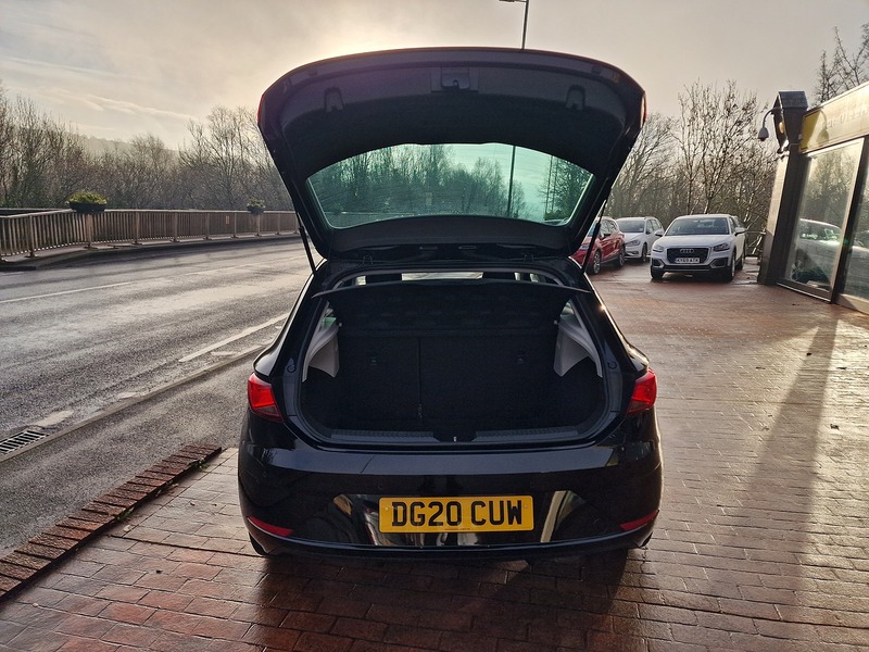 SEAT 1.6 TDI SE Dynamic Hatchback 5dr Diesel Manual Euro 6 (s/s) (115 ps)