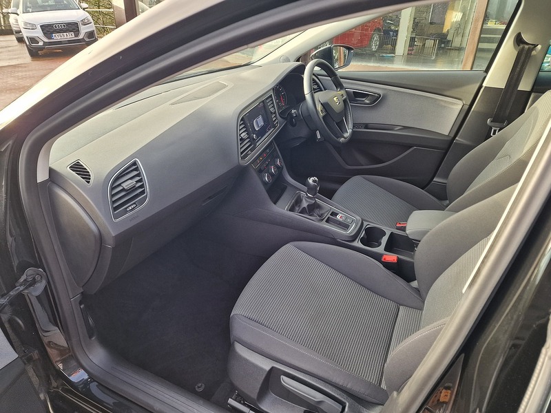 SEAT 1.6 TDI SE Dynamic Hatchback 5dr Diesel Manual Euro 6 (s/s) (115 ps)