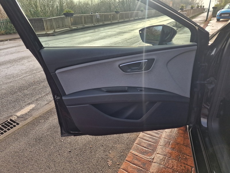 SEAT 1.6 TDI SE Dynamic Hatchback 5dr Diesel Manual Euro 6 (s/s) (115 ps)