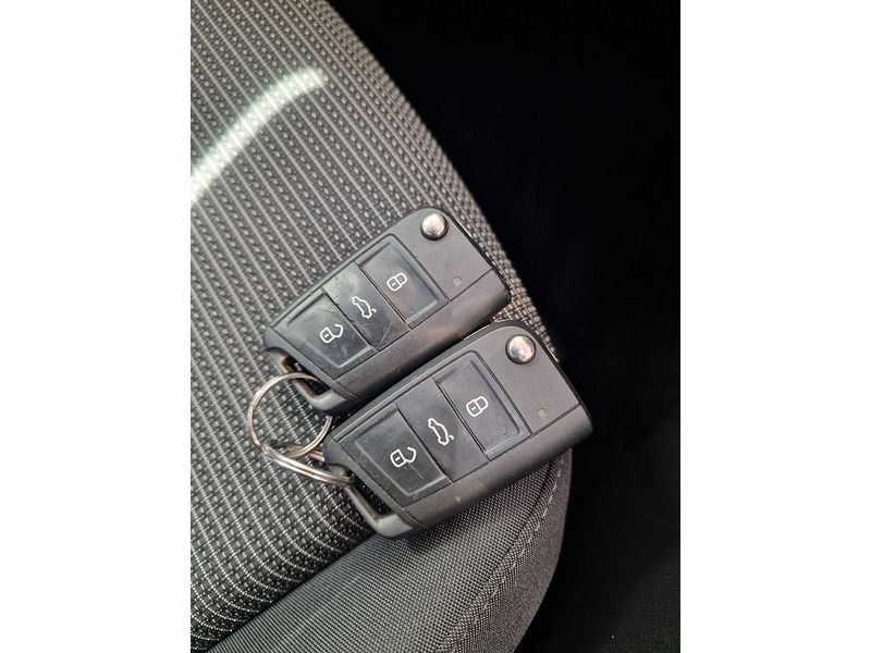 SEAT 1.6 TDI SE Dynamic Hatchback 5dr Diesel Manual Euro 6 (s/s) (115 ps)