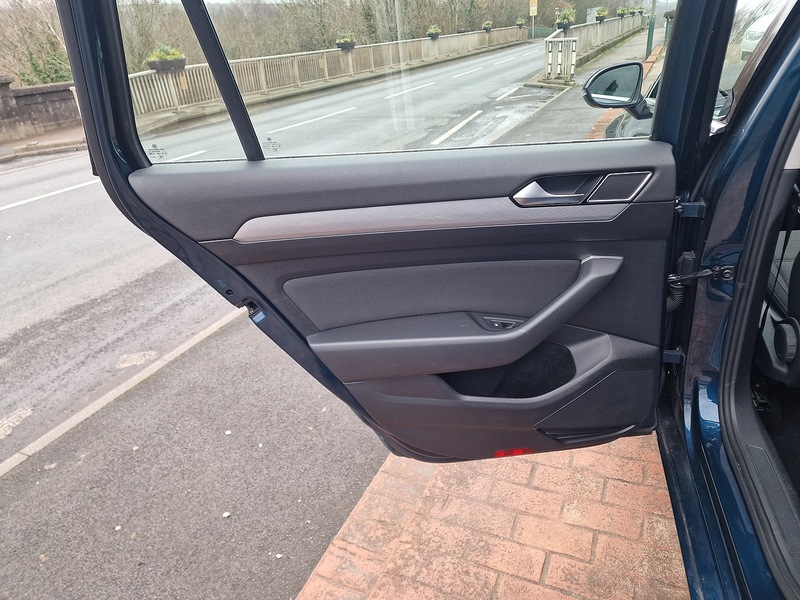 Volkswagen 2.0 TDI EVO SE Nav Estate 5dr Diesel Manual Euro 6 (s/s) (150 ps)