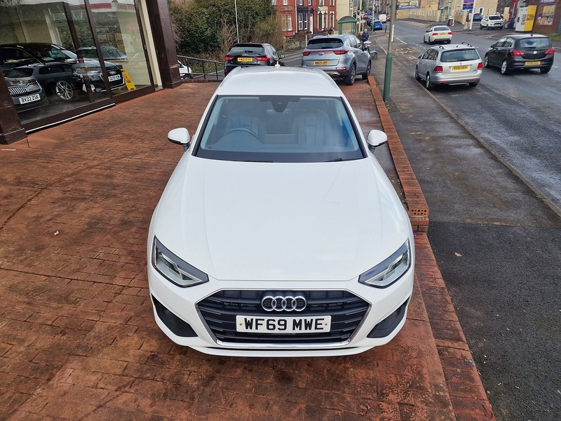 Audi 2.0 TDI 35 Technik Estate 5dr Diesel S Tronic Euro 6 (s/s) (163 ps)