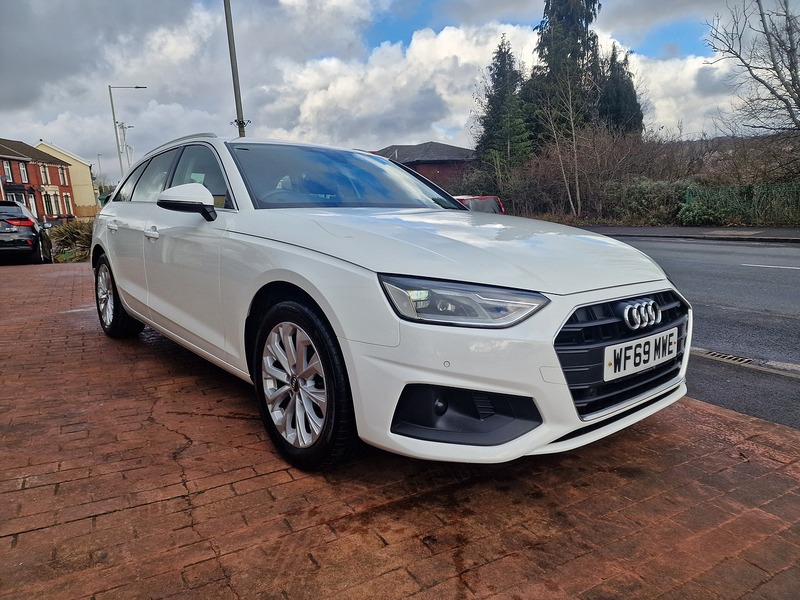 Audi 2.0 TDI 35 Technik Estate 5dr Diesel S Tronic Euro 6 (s/s) (163 ps)