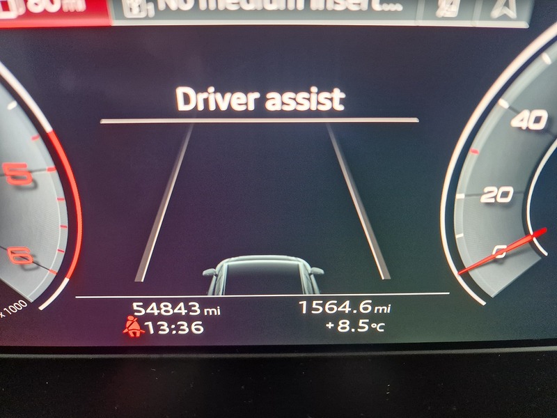 Audi 2.0 TDI 35 Technik Estate 5dr Diesel S Tronic Euro 6 (s/s) (163 ps)