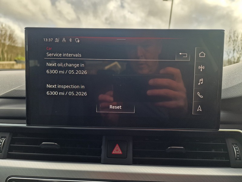 Audi 2.0 TDI 35 Technik Estate 5dr Diesel S Tronic Euro 6 (s/s) (163 ps)