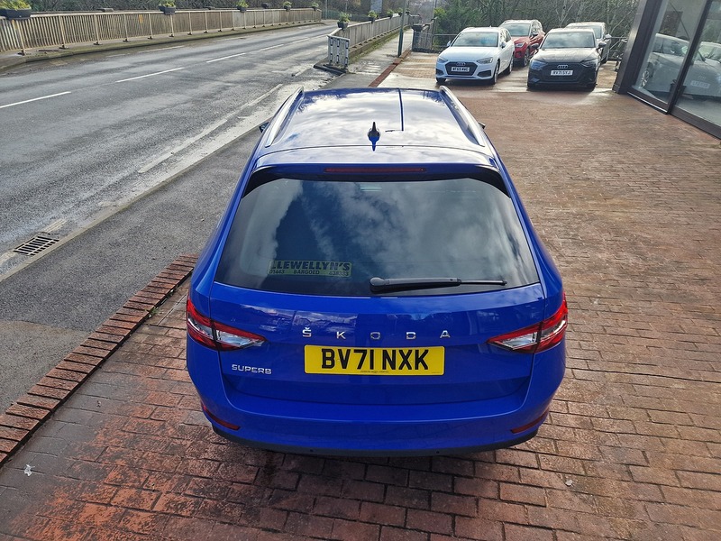 Skoda 2.0 TDI SE Technology Estate 5dr Diesel DSG Euro 6 (s/s) (150 ps)