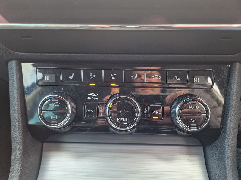 Skoda 2.0 TDI SE Technology Estate 5dr Diesel DSG Euro 6 (s/s) (150 ps)