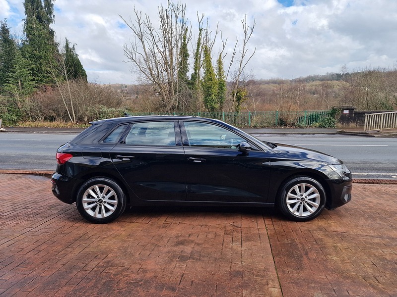 Audi 2.0 TDI 30 Technik Sportback 5dr Diesel Manual Euro 6 (s/s) (116 ps)