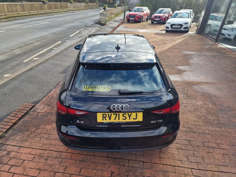 Audi 2.0 TDI 30 Technik Sportback 5dr Diesel Manual Euro 6 (s/s) (116 ps)