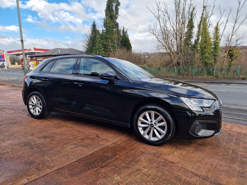 Audi 2.0 TDI 30 Technik Sportback 5dr Diesel Manual Euro 6 (s/s) (116 ps)