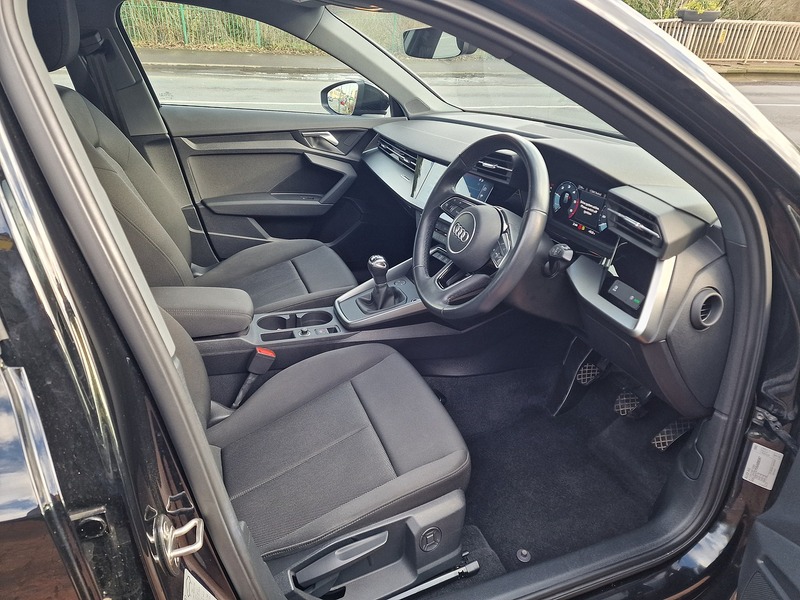 Audi 2.0 TDI 30 Technik Sportback 5dr Diesel Manual Euro 6 (s/s) (116 ps)