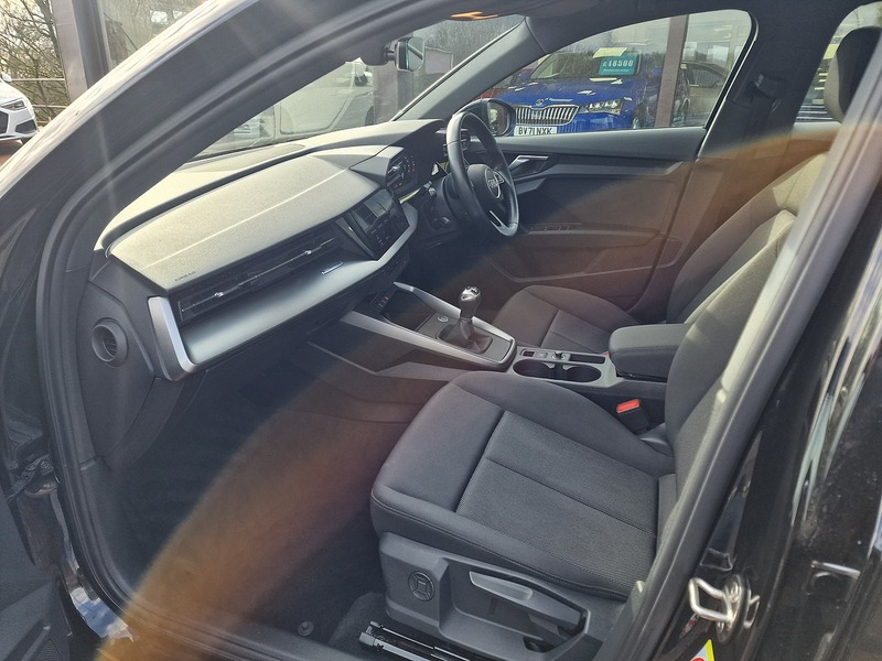 Audi 2.0 TDI 30 Technik Sportback 5dr Diesel Manual Euro 6 (s/s) (116 ps)