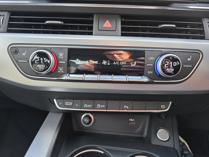 Audi 2.0 TDI 30 Sport Saloon 4dr Diesel S Tronic Euro 6 (s/s) (136 ps)