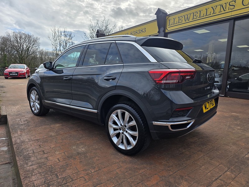 Volkswagen 2.0 TDI EVO SEL SUV 5dr Diesel Manual Euro 6 (s/s) (150 ps)