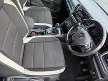 Volkswagen T-Roc TDI EVO SEL 