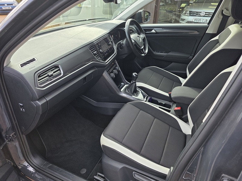 Volkswagen 2.0 TDI EVO SEL SUV 5dr Diesel Manual Euro 6 (s/s) (150 ps)