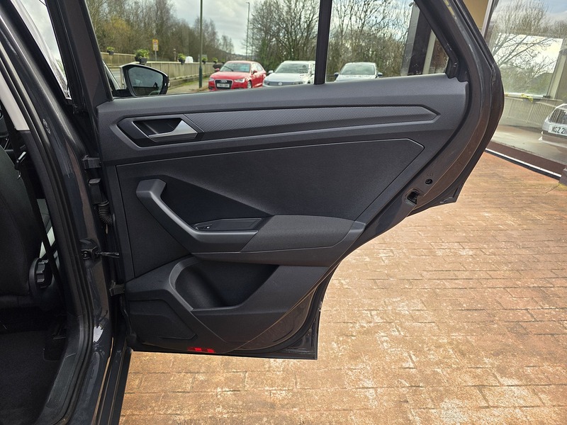 Volkswagen 2.0 TDI EVO SEL SUV 5dr Diesel Manual Euro 6 (s/s) (150 ps)