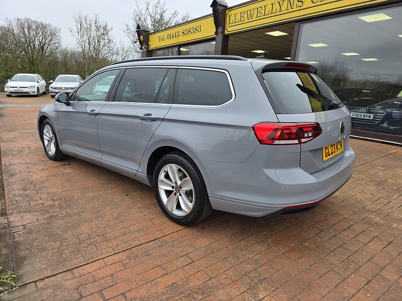 Volkswagen 2.0 TDI EVO SE Nav Estate 5dr Diesel DSG Euro 6 (s/s) (150 ps)