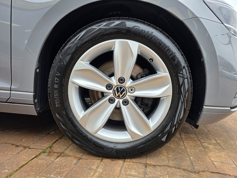 Volkswagen 2.0 TDI EVO SE Nav Estate 5dr Diesel DSG Euro 6 (s/s) (150 ps)