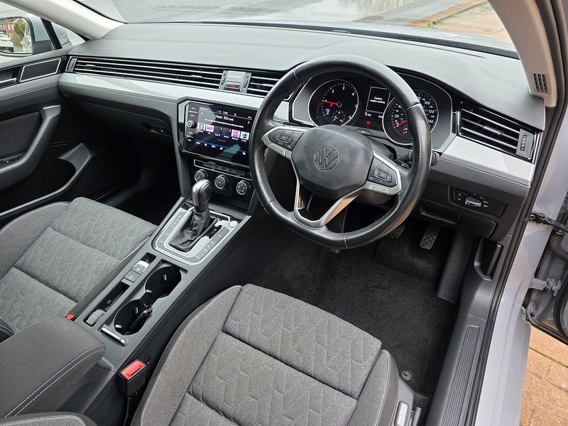 Volkswagen 2.0 TDI EVO SE Nav Estate 5dr Diesel DSG Euro 6 (s/s) (150 ps)