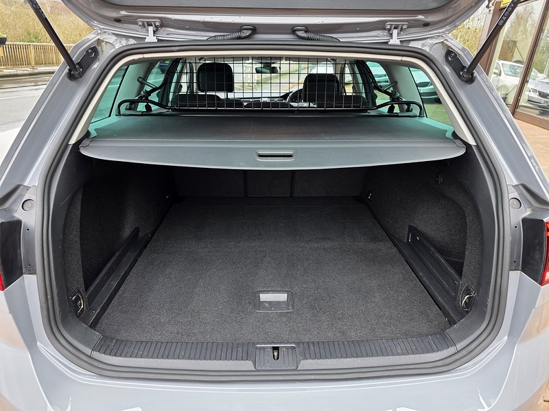 Volkswagen 2.0 TDI EVO SE Nav Estate 5dr Diesel DSG Euro 6 (s/s) (150 ps)