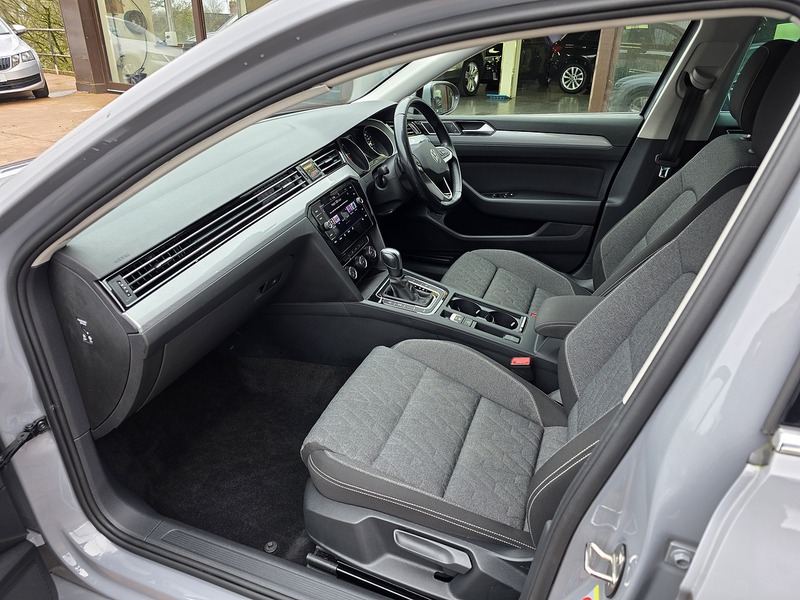 Volkswagen 2.0 TDI EVO SE Nav Estate 5dr Diesel DSG Euro 6 (s/s) (150 ps)