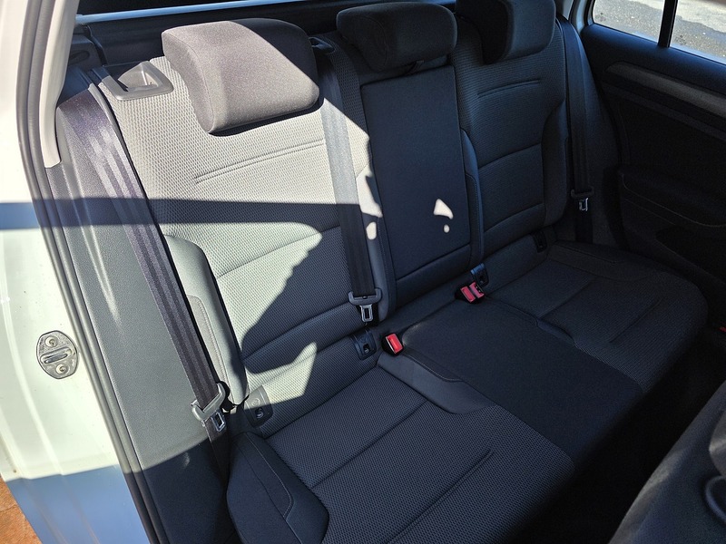Volkswagen 1.6 TDI SE Estate 5dr Diesel Manual Euro 6 (s/s) (115 ps)